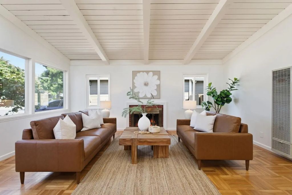 382 E Duane Avenue, Sunnyvale