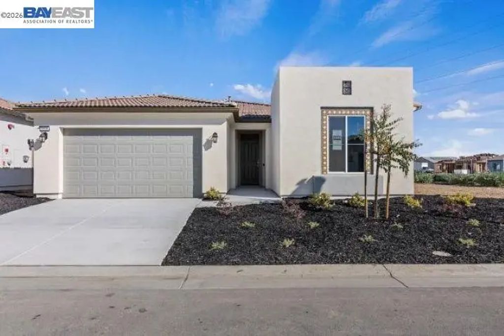1808 Cresthaven St, Brentwood