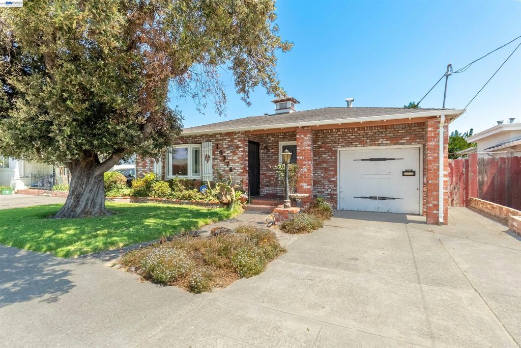 15376 Churchill St, San Leandro