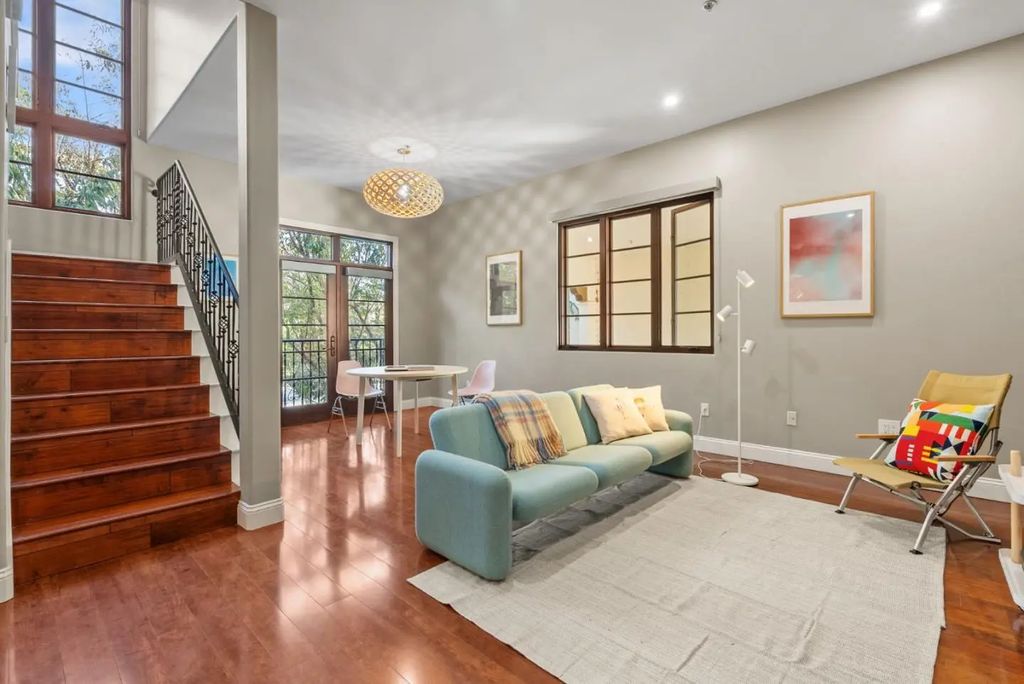 244 View Street, Mountain View
