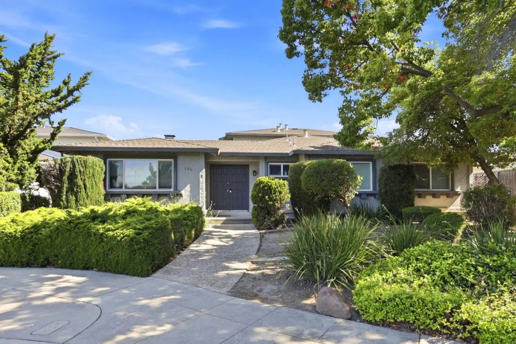 646 Bolton Court, San Jose