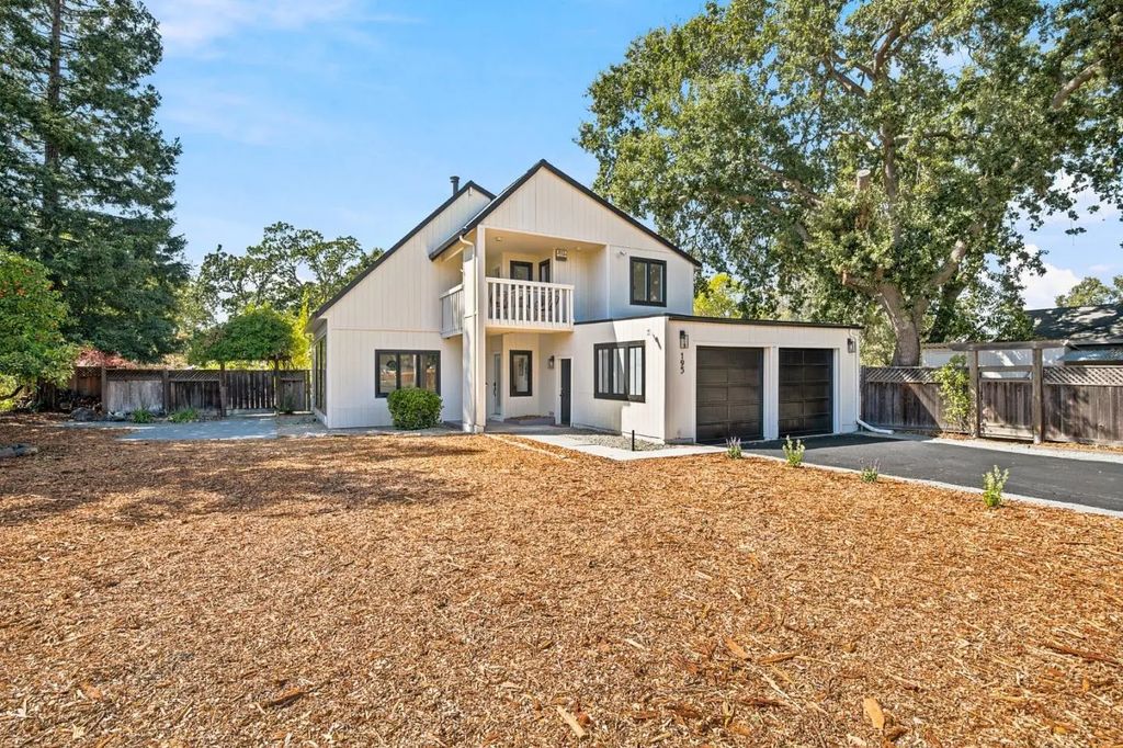 195 Pleasant Valley Drive, Walnut Creek