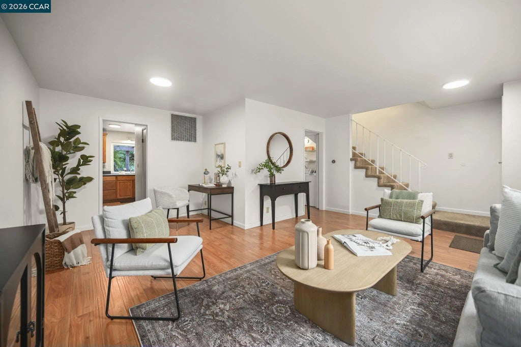 1109 Cardigan Dr, Walnut Creek