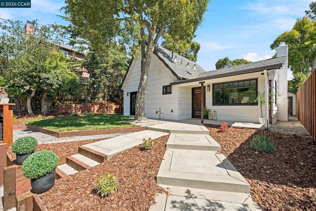 910 W California Ave, Mill Valley