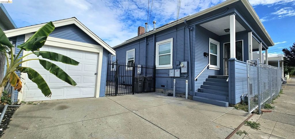 3137 Pleitner Ave, Oakland