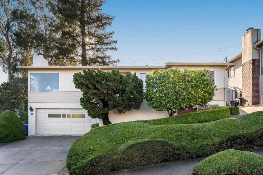 909 Hillcrest Boulevard, Millbrae