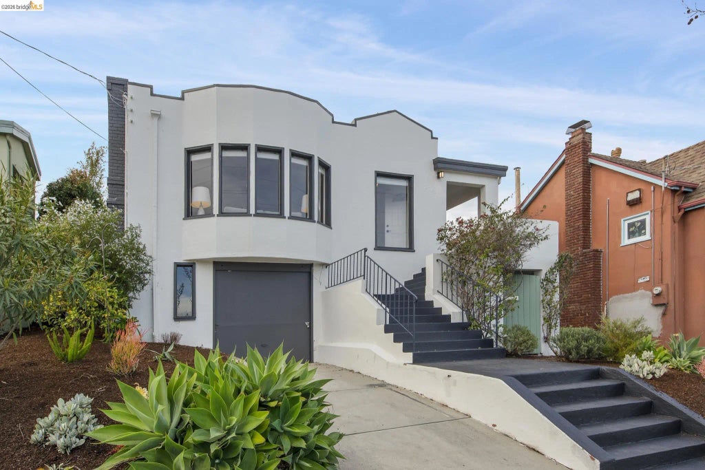 2745 Maxwell Ave, Oakland