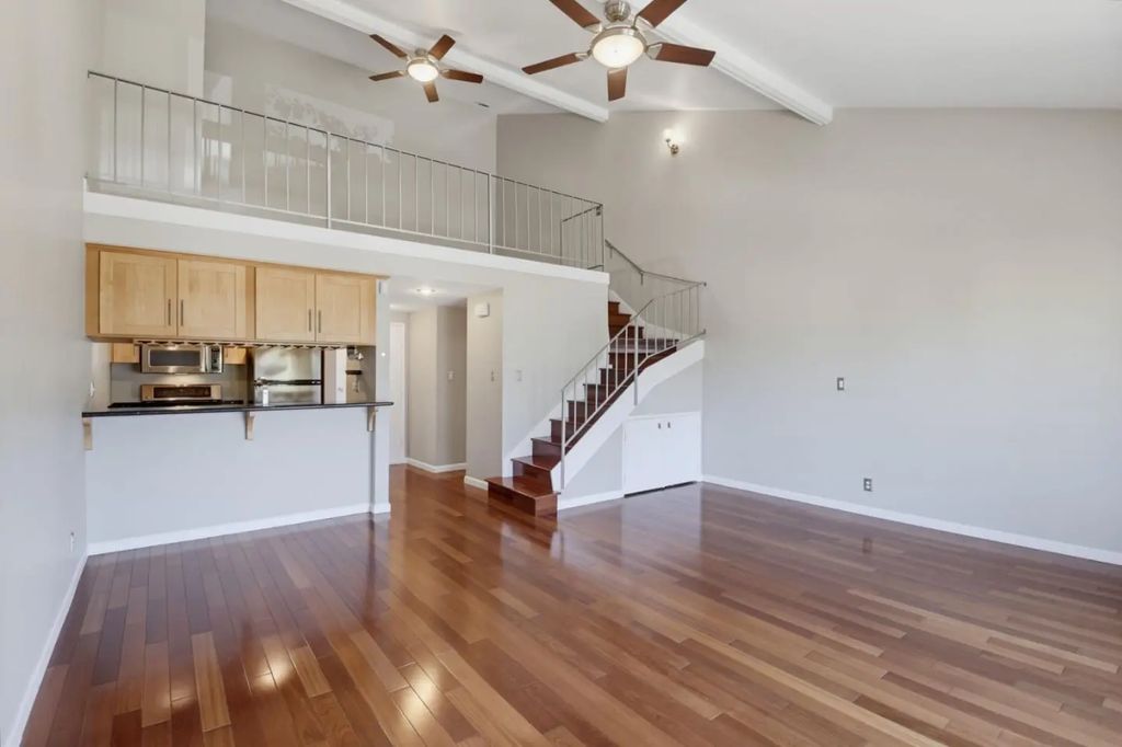707 Fathom Drive 208, San Mateo