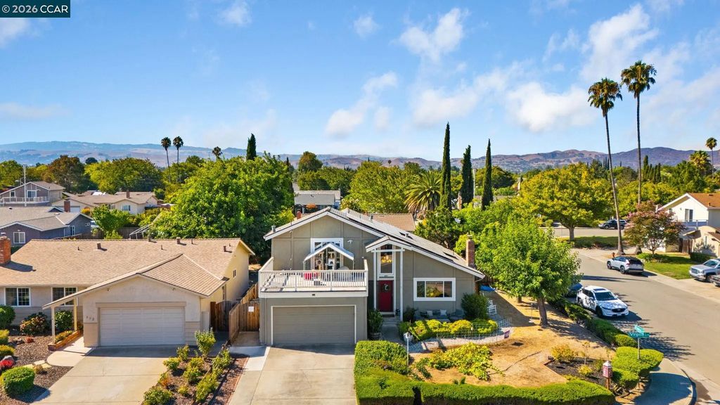 305 Virginia Dr, Livermore