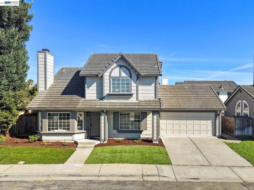 312 Rivercreek Dr, Fremont