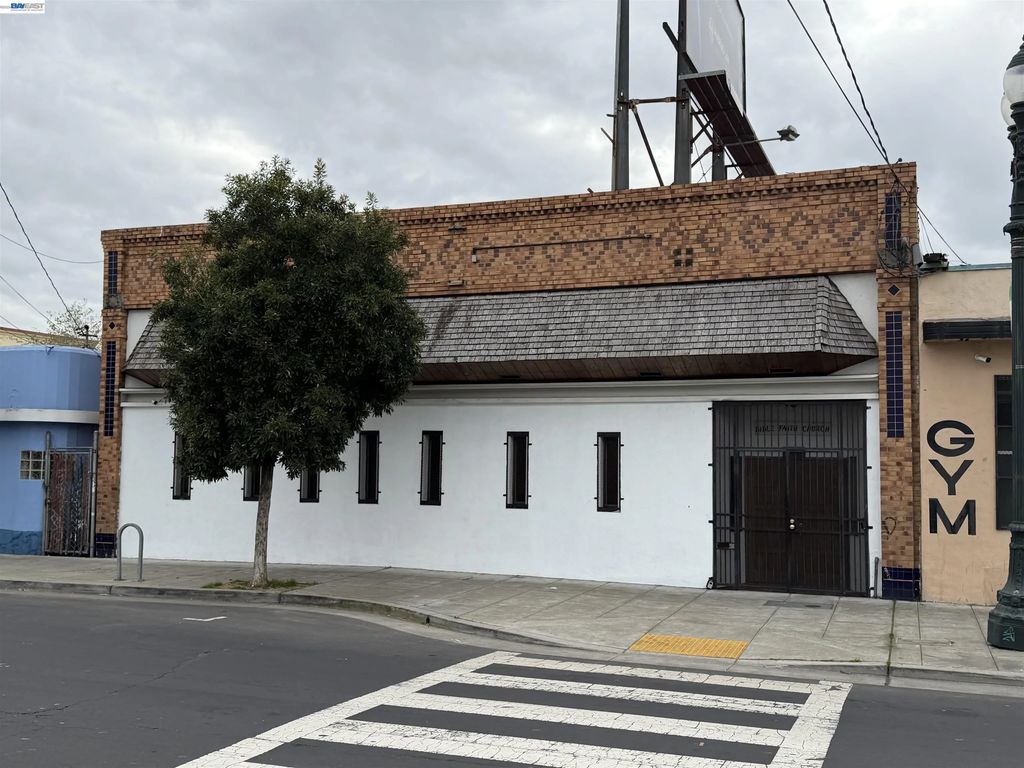 5783 Foothill Blvd, Oakland