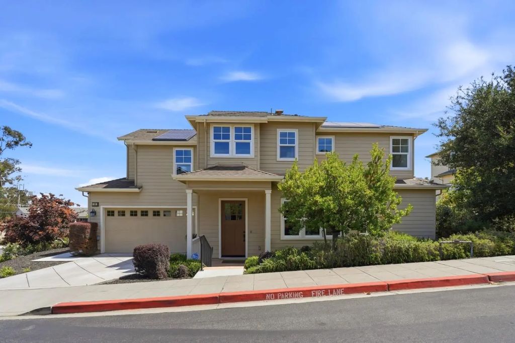 39 Live Oak Drive, San Mateo