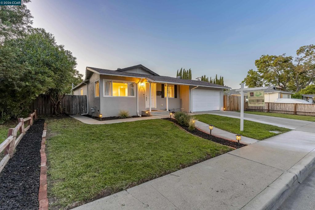 1891 Gilly Ln, Concord