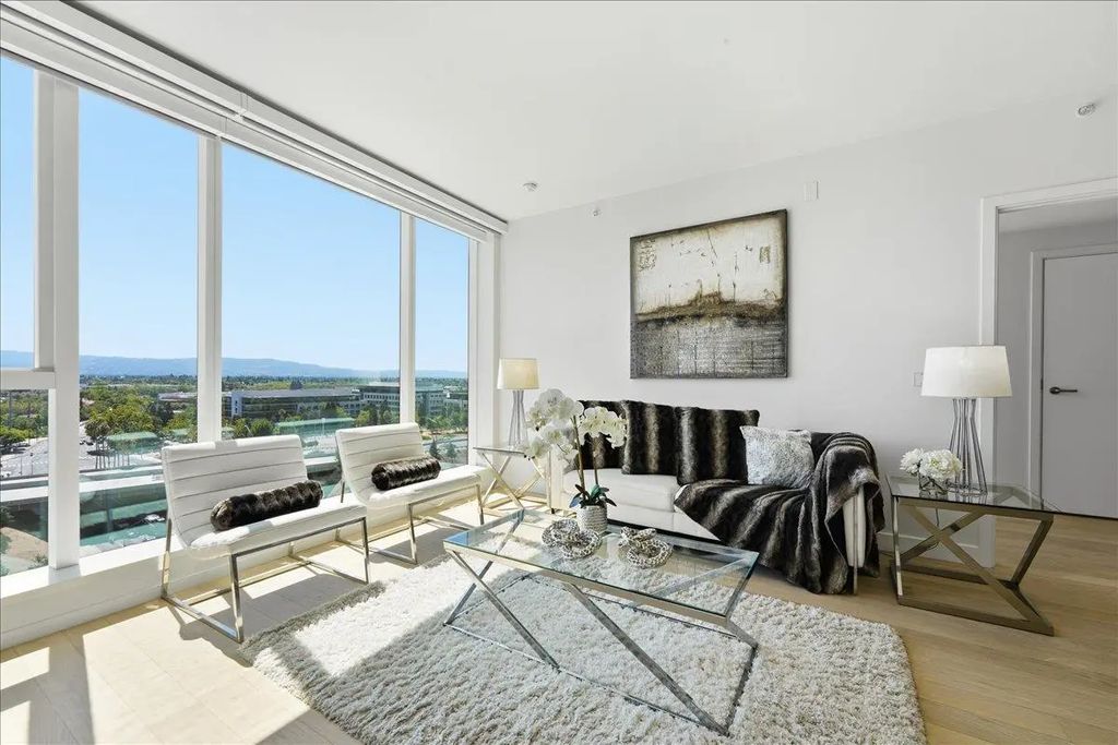 188 W St James Street 11204, San Jose