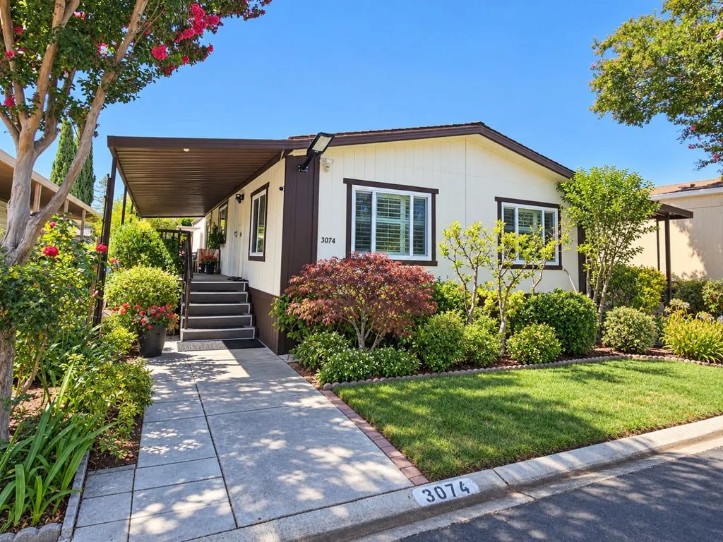 3074 Oakbridge Drive 3074, San Jose