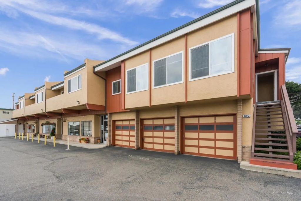 1625 Palmetto Avenue 4, Pacifica