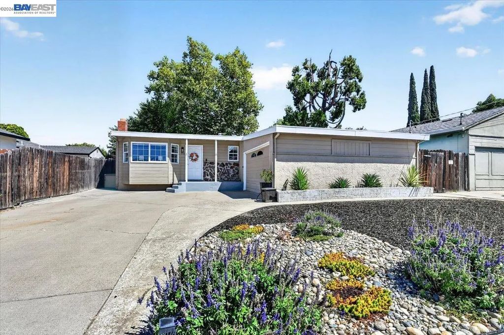 982 Ventura Ave, Livermore