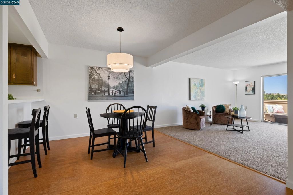 1348 Rockledge Lane 7, Walnut Creek