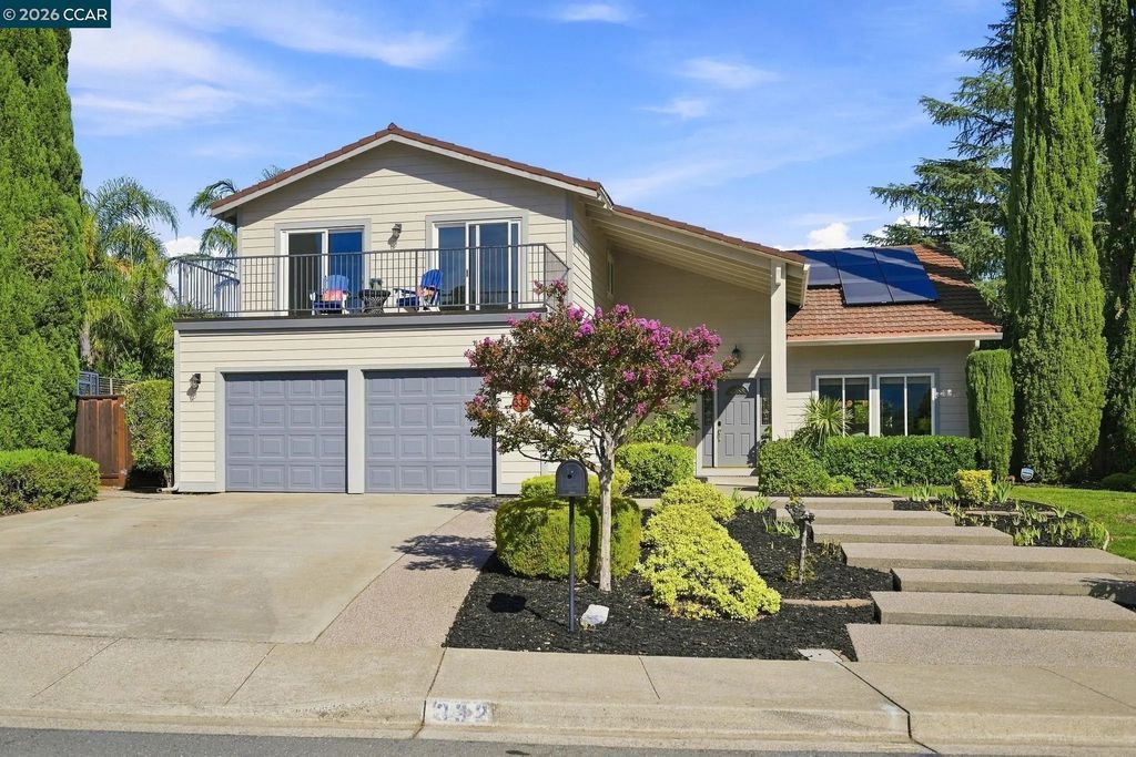332 Mt Washington Way, Clayton
