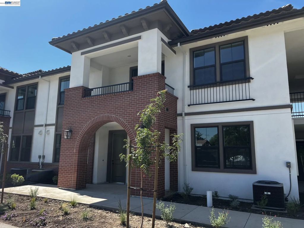 218 Church St 292, Livermore