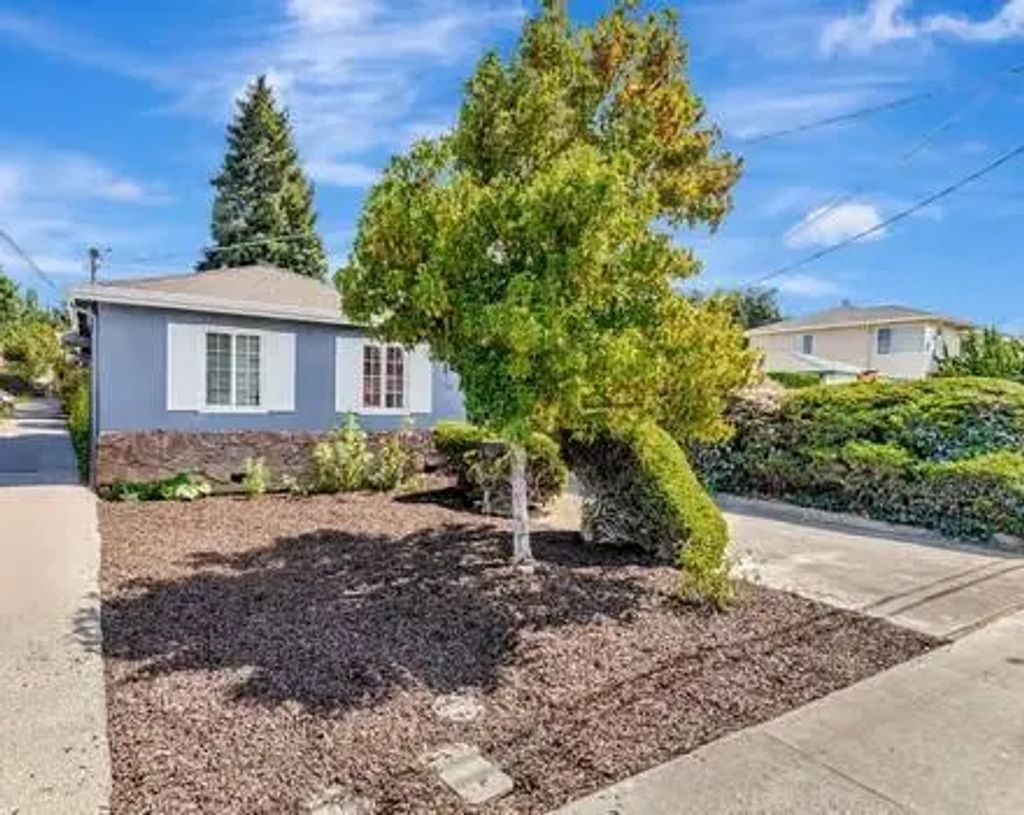 584 Macarthur Avenue, San Jose