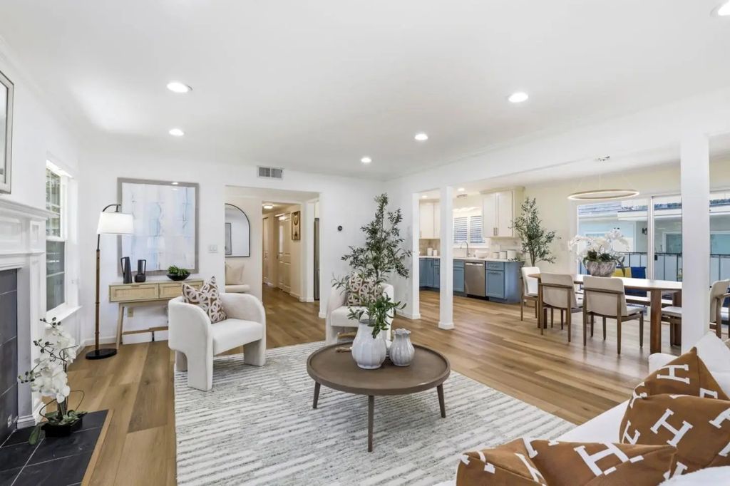 451 Oak Grove Avenue 1, Menlo Park