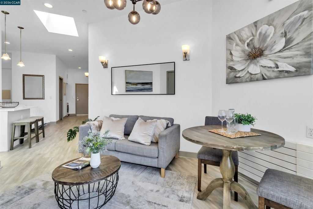 410 Webster St 5, Oakland
