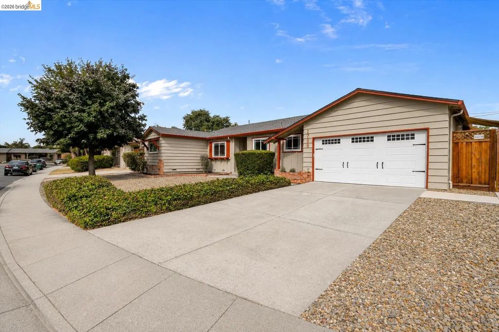 1789 Woodland Ct, Concord