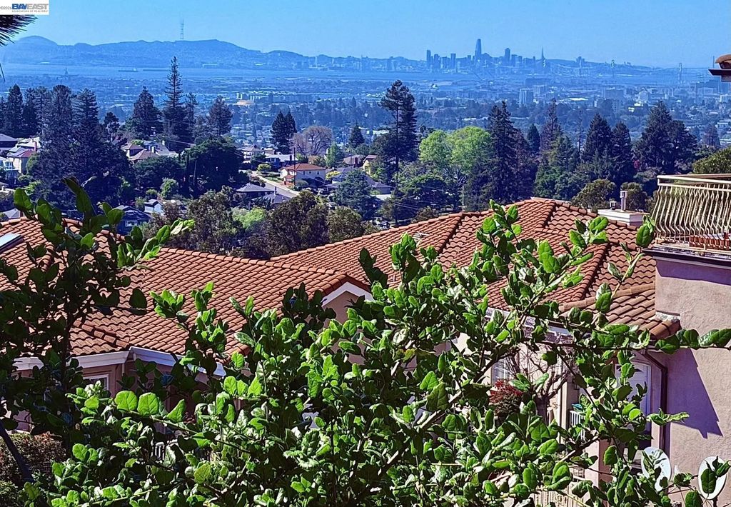 4320 Terrabella Way, Oakland