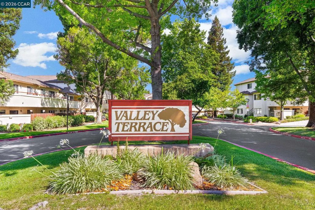 5095 Valley Crest Dr 309, Concord