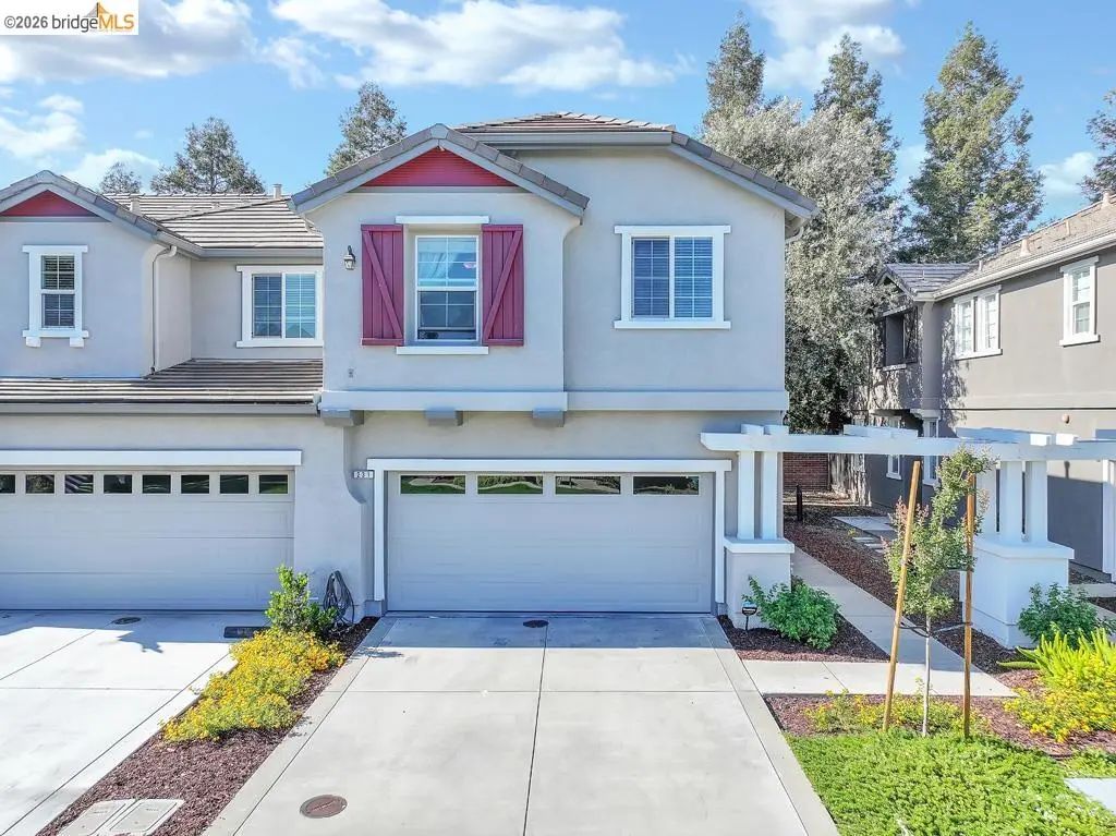 231 Washington Dr, Brentwood