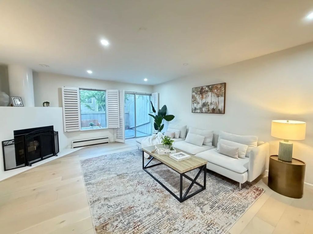 165 Okeefe Street 11, Menlo Park