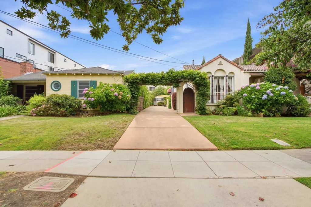 768 Elm Street, San Carlos