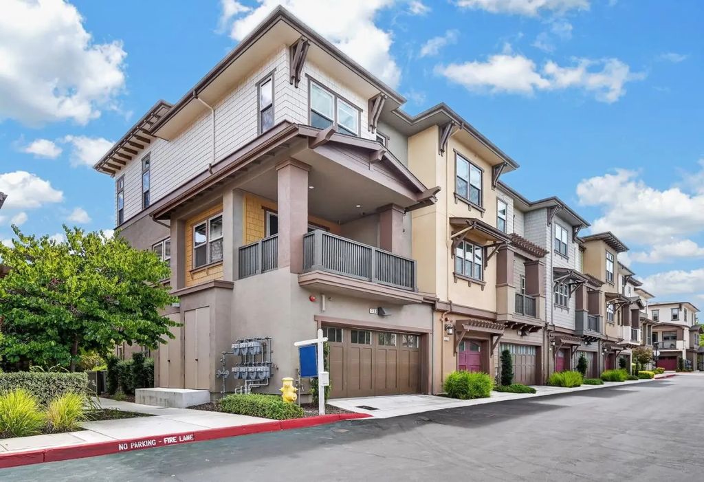 333 Marquetta Circle, Mountain View