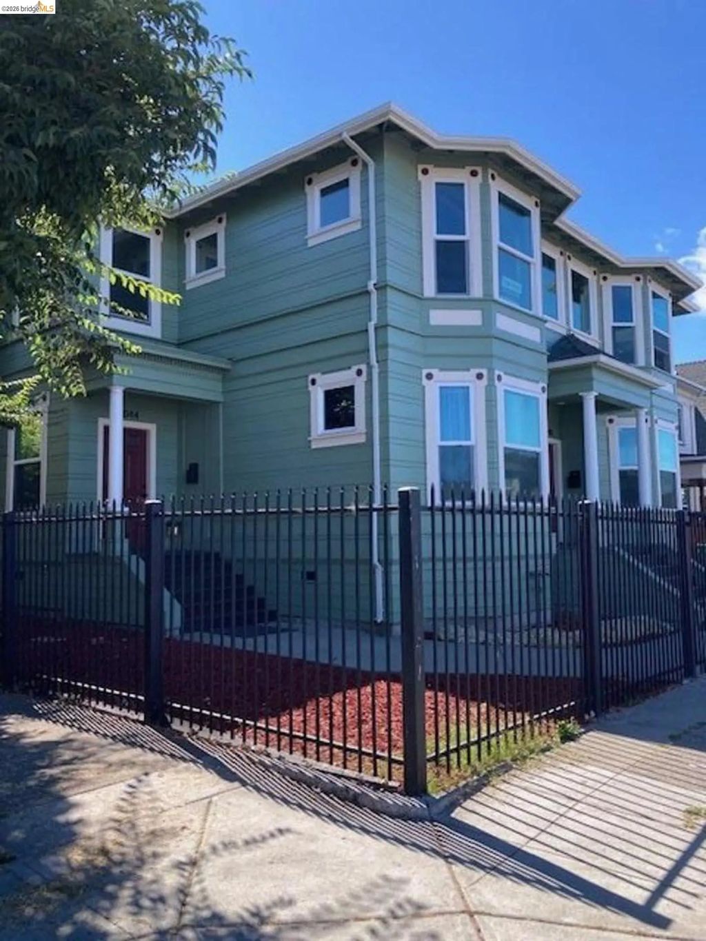 3044 Martin Lurther King, Oakland