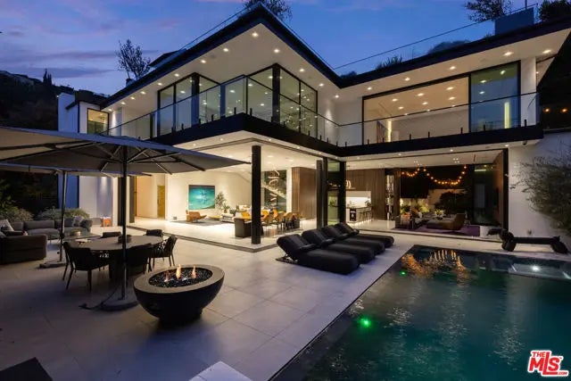 1488 Rising Glen Road, Los Angeles