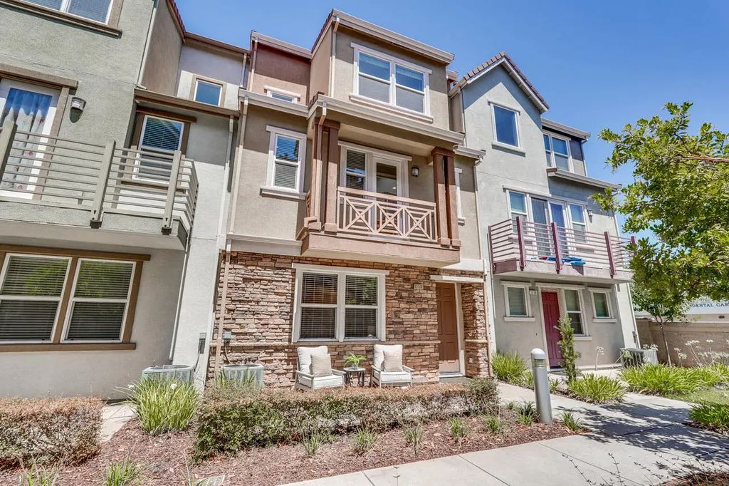 1256 Water Lily Way, San Jose
