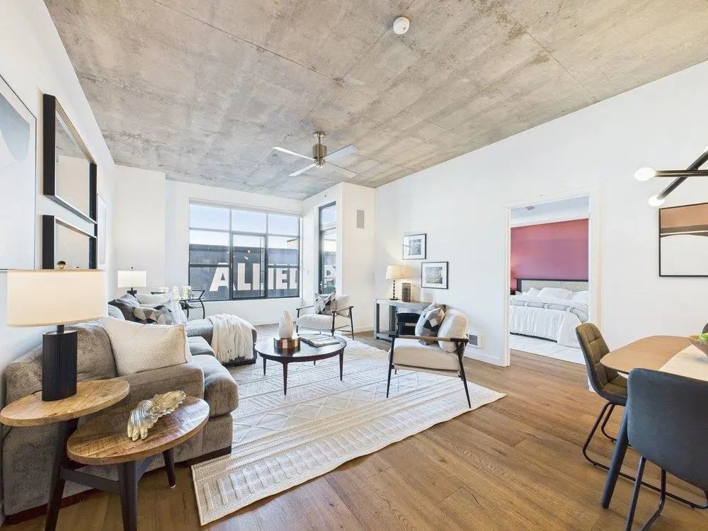 288 3rd St 505, Oakland