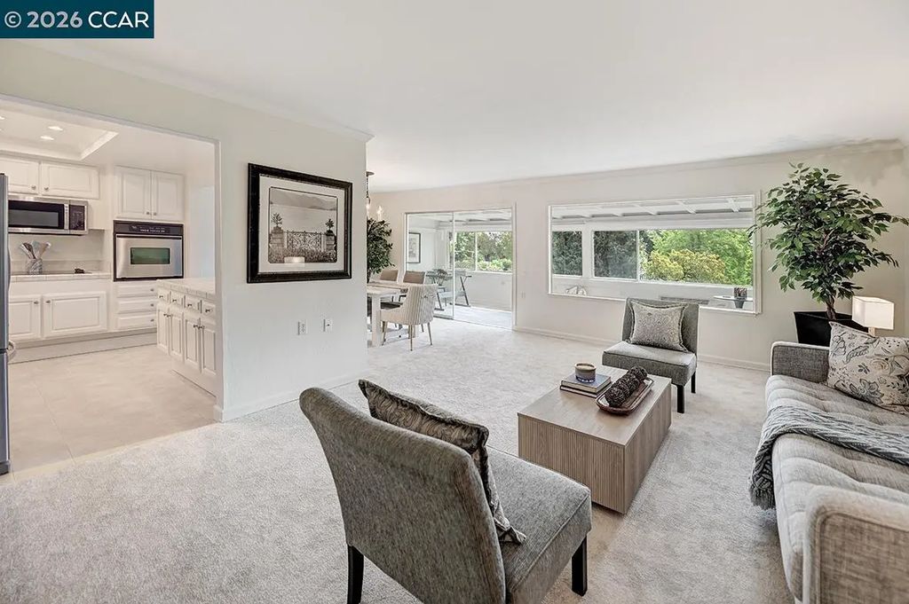 1309 Skycrest Dr 5, Walnut Creek