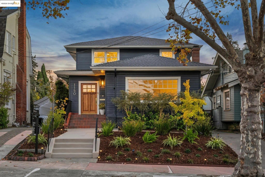 1150 Oakland Ave, Piedmont