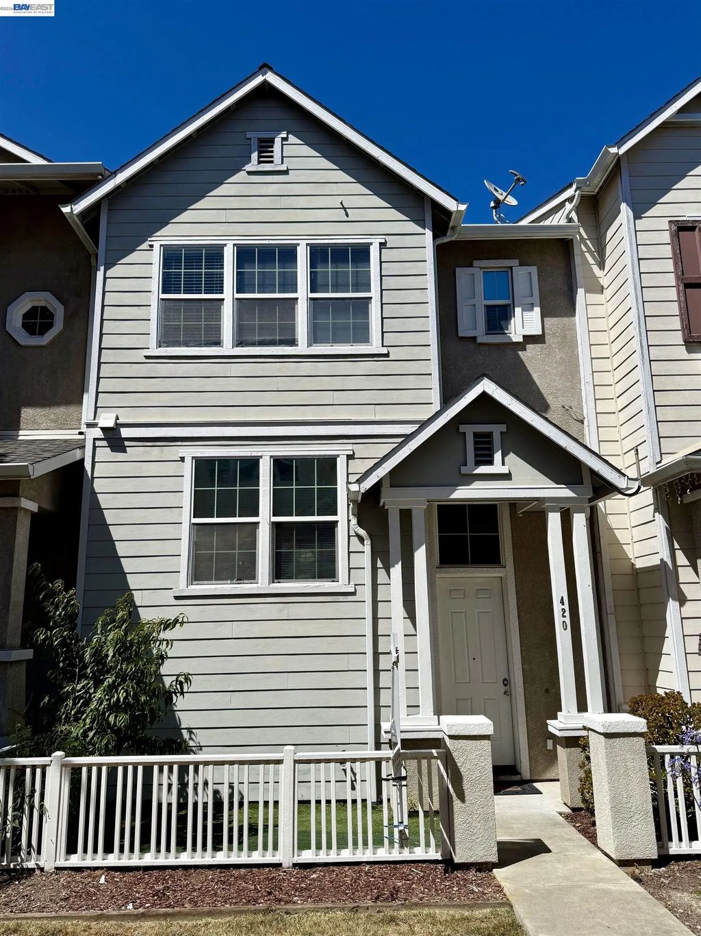 420 Summer Ln, Richmond