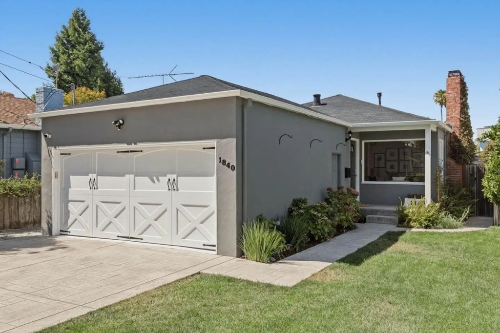 1840 Poplar Avenue, Redwood City