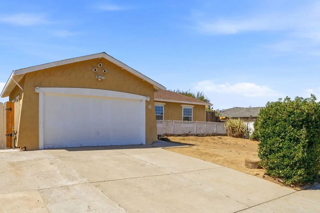 6 Huntington Circle, Pittsburg