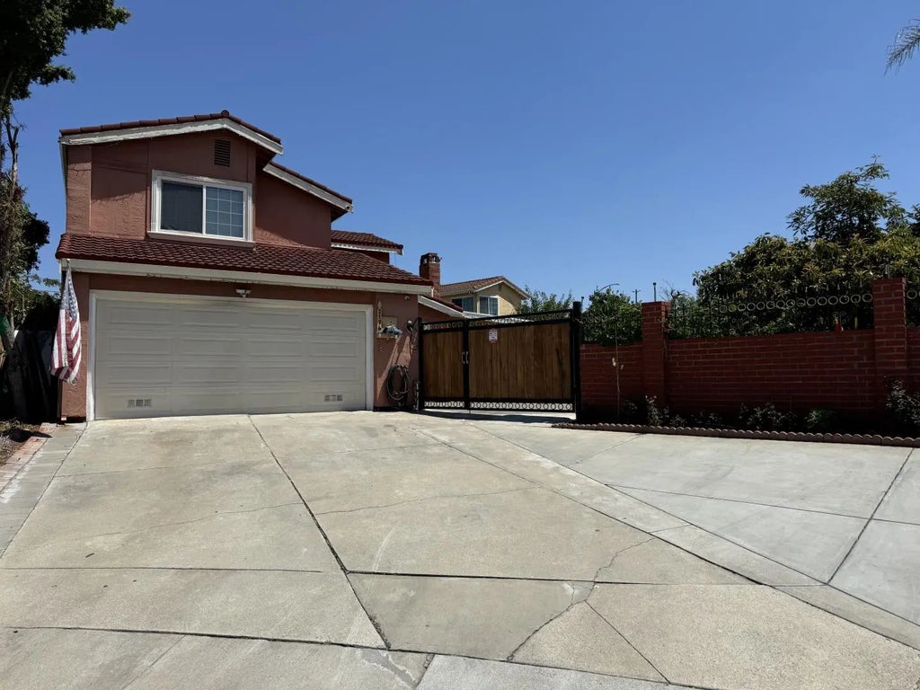 2176 Laddie Court, San Jose