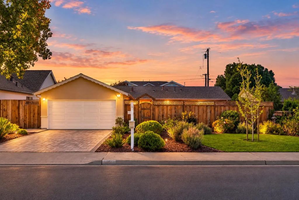 160 Gilbert Avenue, Santa Clara