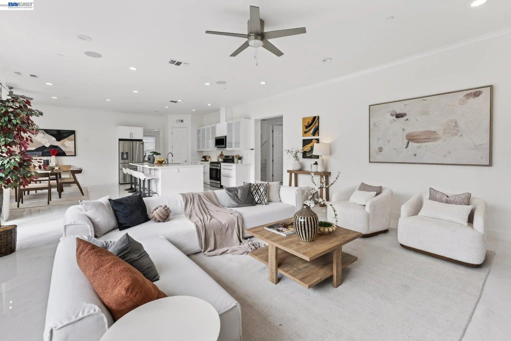 2848 E Cog Hill Ter, Dublin