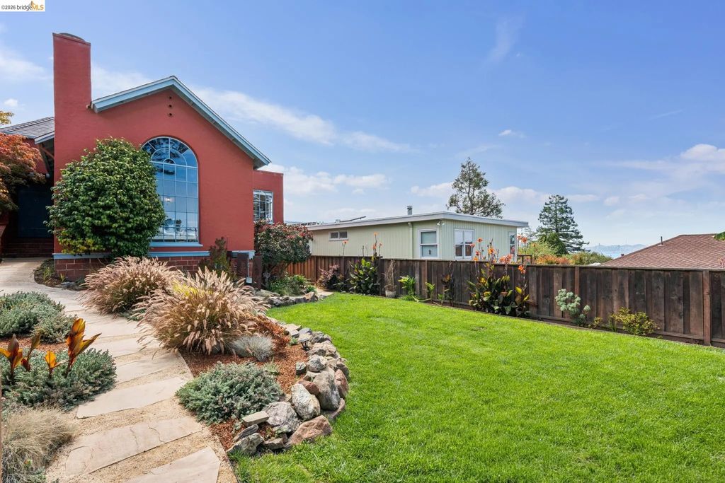 54 Colorado Ave, Berkeley