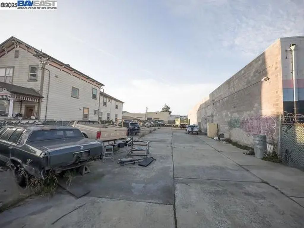 1041 7th Ave, Oakland