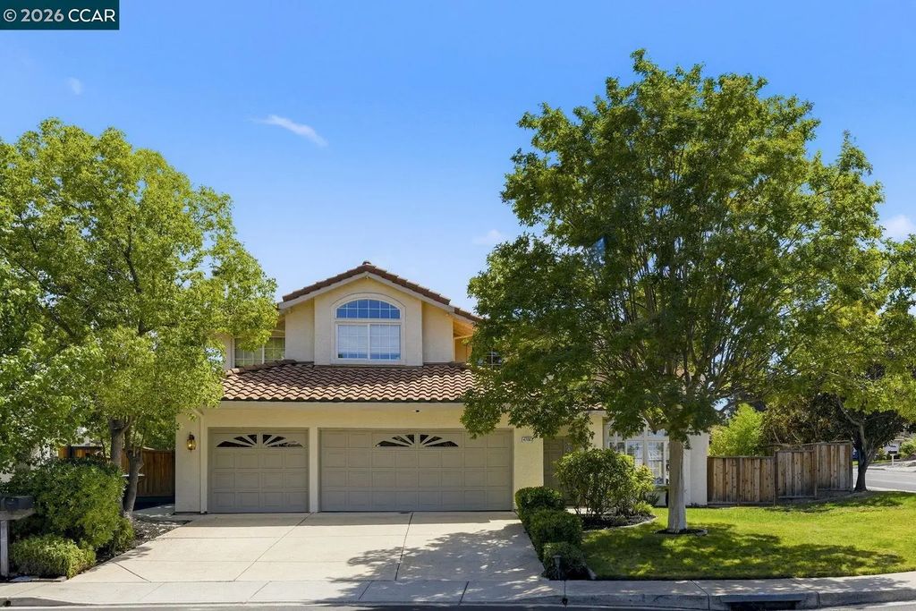 4700 Hunter Peak Ct, Antioch