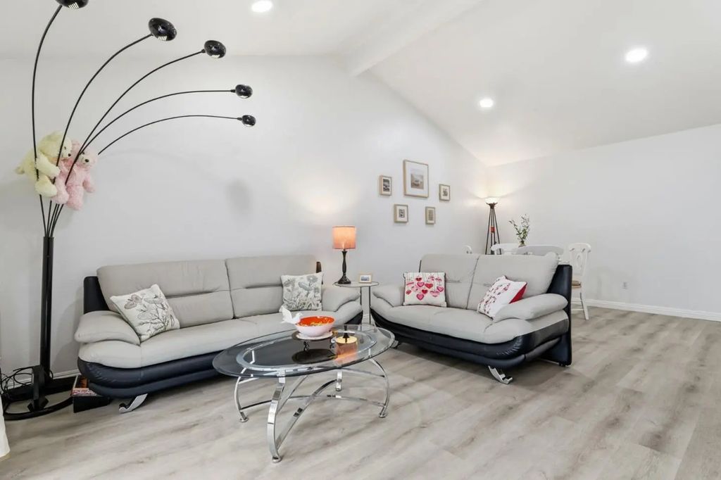 4013 Ralston Common, Fremont